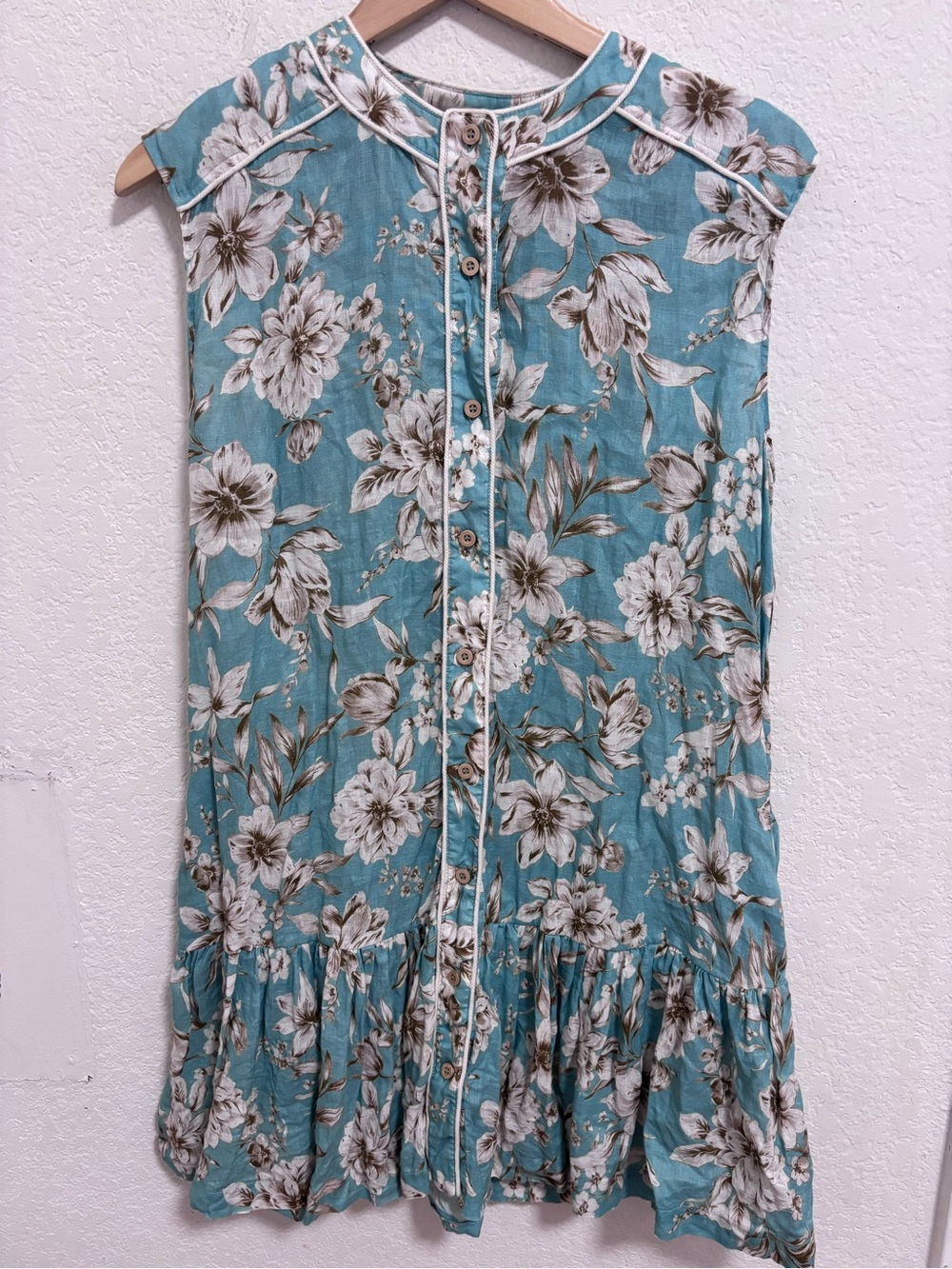 Christy Lynn Livie 100% linen dress